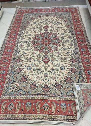 فرش دستباف کد 7779