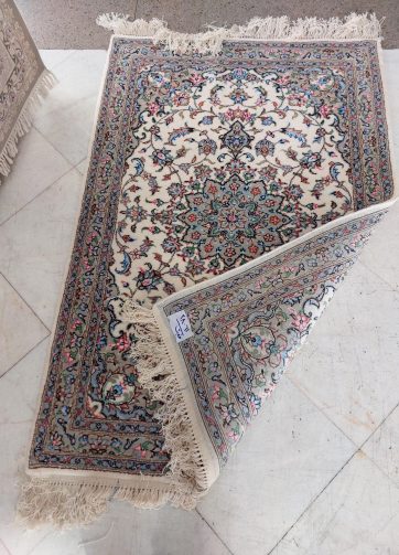 فرش دستباف کد 28061