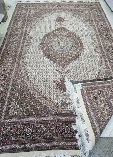 فرش دستباف کد 28105
